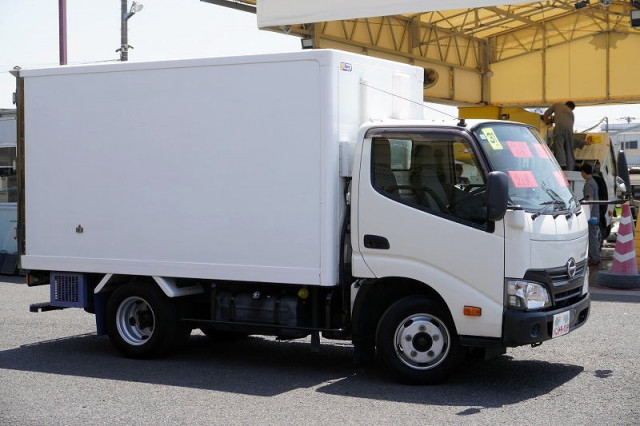 日野 デュトロ 小型 冷蔵冷凍バン XL12LSC-N(106626) 6枚目