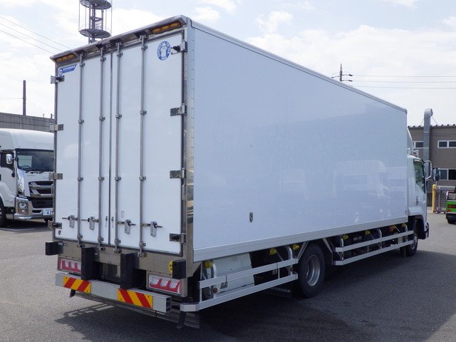 いすゞ - 中型 冷蔵冷凍バン 2PG-FSR90T2(107431) 4枚目
