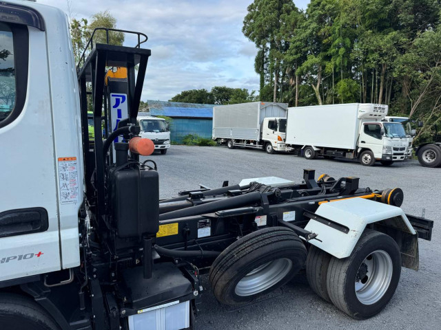 三菱ふそう キャンター 小型 コンテナ専用車 2RG-FBAV0(110482) 8枚目