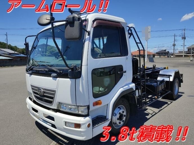 UDトラックス（日産） コンドル 中型 コンテナ専用車 PB-MK36A(12612) 1枚目