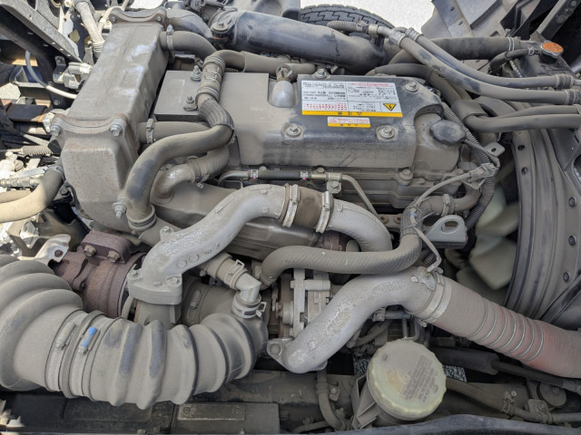 UDトラックス（日産） コンドル 中型 平ボディ（クレーン付） 2RG-BTR90U2(105351) 42枚目