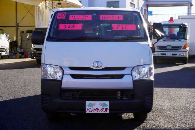 トヨタ ハイエース 小型 Translation missing: ja.item.body_keijou_enum.body_keijou_light_van CBF-TRH200V(98652) 2枚目