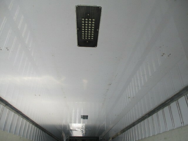 UDトラックス（日産） クオン 大型 冷蔵冷凍バン PKG-CD4ZA(6797) 31枚目