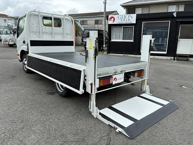 トヨタ トヨエース 小型 平ボディ LDF-KDY231(109408) 13枚目
