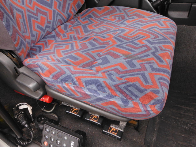 いすゞ ギガ 大型 冷蔵冷凍バン PJ-CYJ51W6(1870) 24枚目
