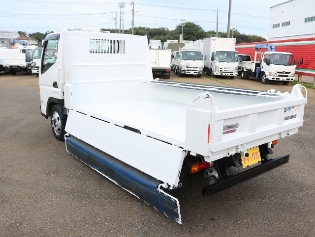 三菱ふそう キャンター 小型 土砂ダンプ TPG-FBA30(112690) 10枚目