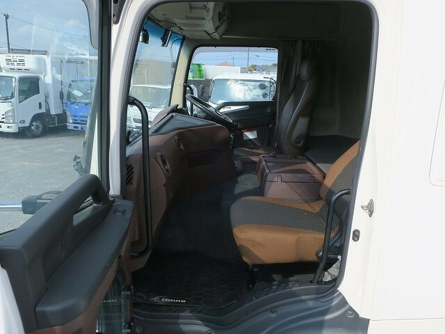 日野 プロフィア 大型 ウィング 2PG-FW1AHG(35518) 23枚目