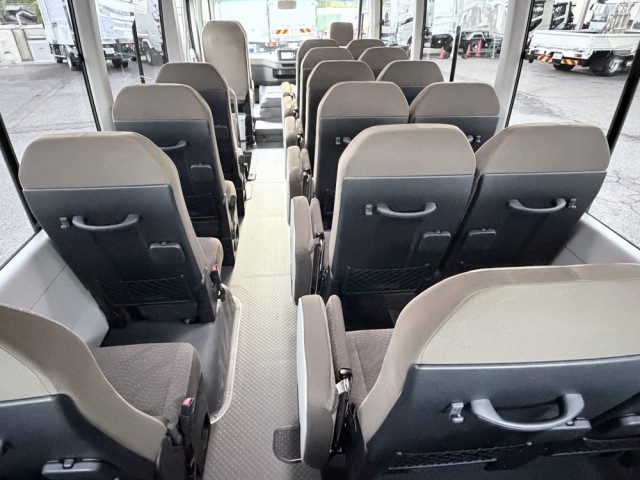 トヨタ コースター 小型 バス 2WG-GDB110(104911) 20枚目