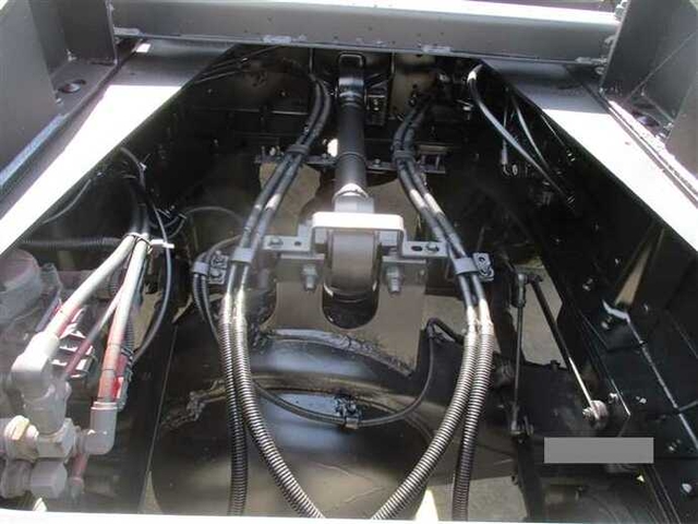 いすゞ ギガ 大型 トラクタ QDG-EXZ52BJ(37797) 25枚目