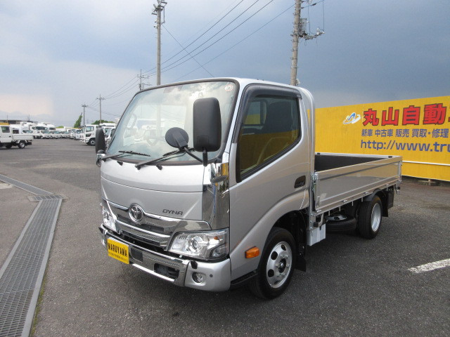 トヨタ ダイナ 小型 平ボディ 2WG-GDY282(108662) 1枚目