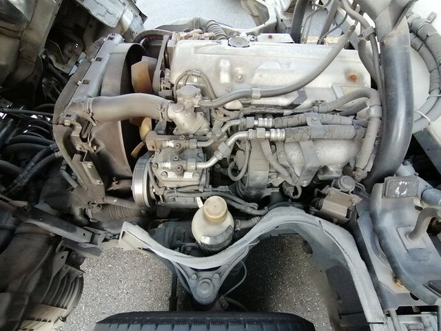 三菱ふそう キャンター 小型 冷蔵冷凍バン PDG-FE74BV(5548) 52枚目