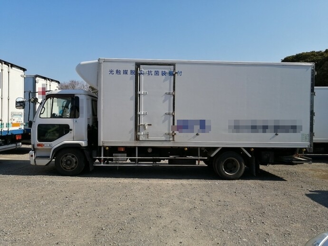 UDトラックス（日産） コンドル 中型 冷蔵冷凍バン PB-MK36B(5670) 20枚目