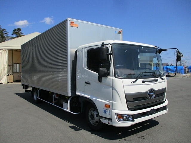 日野 レンジャー 中型 バン 2PG-FD2ABG(9564) 2枚目