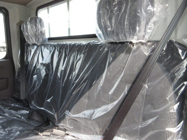 Mitsubishi Fuso canter Small Double cab 2RG-FBA20(88746) 29枚目