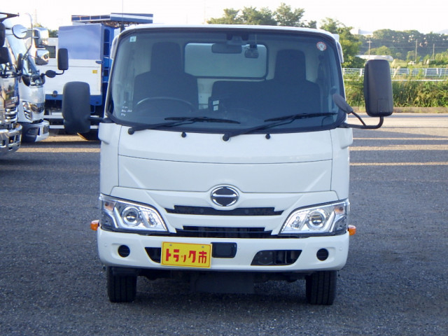 日野 デュトロ 小型 冷蔵冷凍バン 2RG-XZC605M(112291) 39枚目