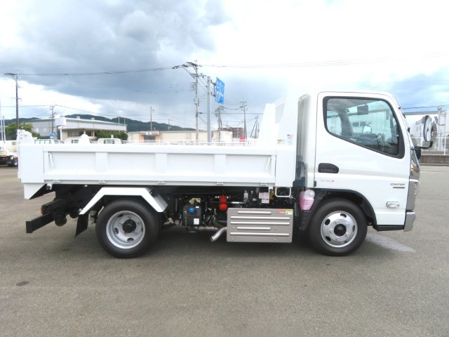 三菱ふそう キャンター 小型 土砂ダンプ 2RG-FBA60(111622) 5枚目