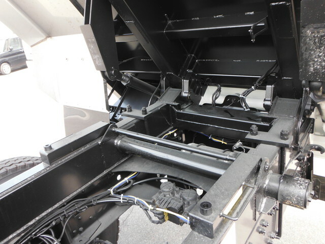 三菱ふそう スーパーグレート 大型 土砂ダンプ 2PG-FV70HX(40141) 8枚目