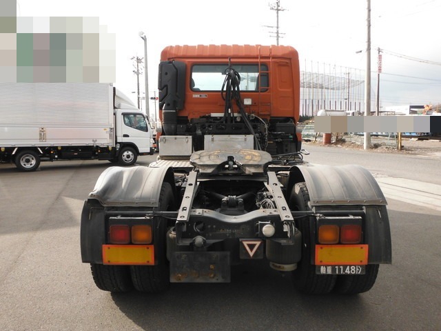 UDトラックス（日産） クオン 大型 トラクタ PKG-GK4XAB(3109) 6枚目