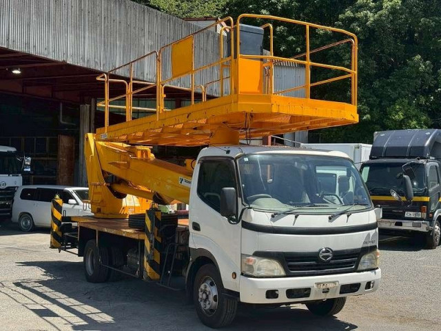 日野 デュトロ 小型 高所作業車 BDG-XZU424M(111804) 3枚目