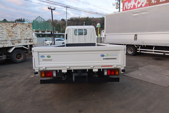 マツダ タイタン 小型 平ボディ TRG-LLR85AR(108241) 6枚目