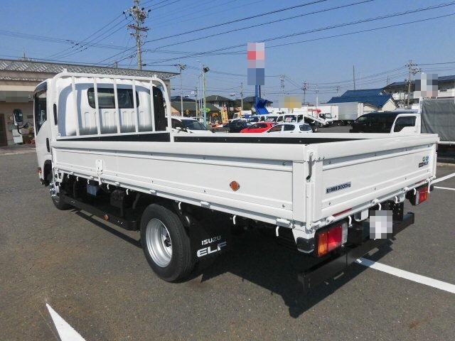 いすゞ エルフ 小型 平ボディ 2RG-NPR88AR(7162) 4枚目