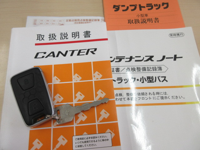 三菱ふそう キャンター 小型 土砂ダンプ 2RG-FBA60(113665) 5枚目