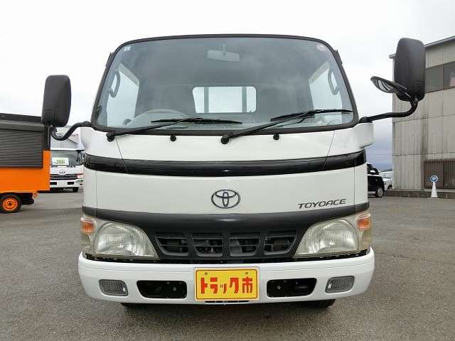 トヨタ トヨエース 小型 平ボディ PB-XZU301(111748) 23枚目