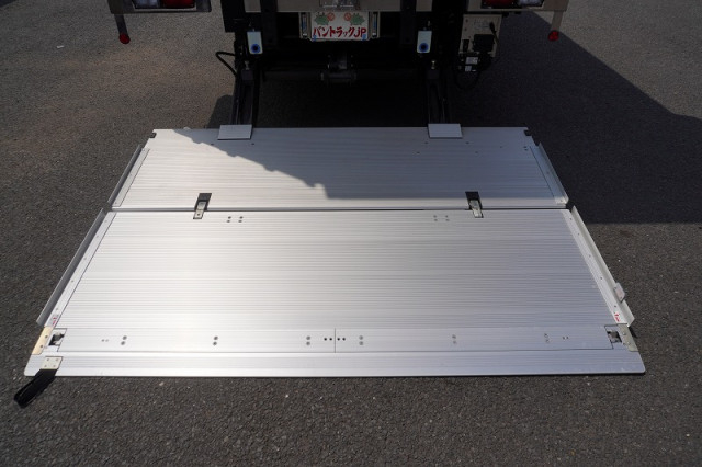 日野 レンジャー 中型 冷蔵冷凍バン 2KG-FD2ABG(108426) 28枚目