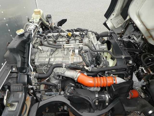 三菱ふそう キャンター 小型 バン TKG-FBA20(35622) 9枚目