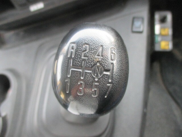 いすゞ ギガ 大型 土砂ダンプ QPG-CXZ77BT(10062) 35枚目