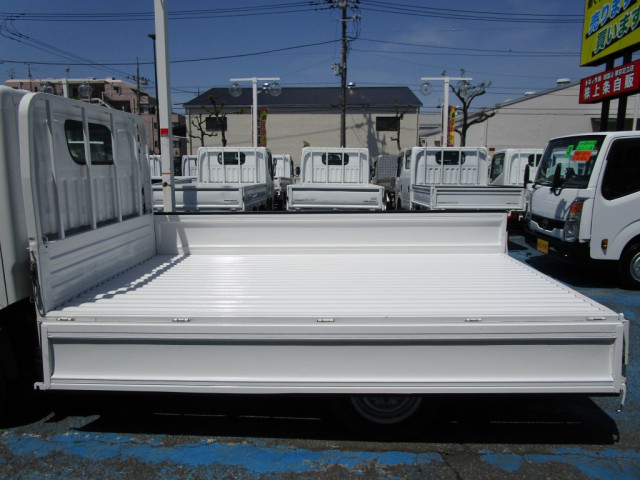 日産自動車 アトラス 小型 平ボディ CBF-SQ2F24(105368) 18枚目
