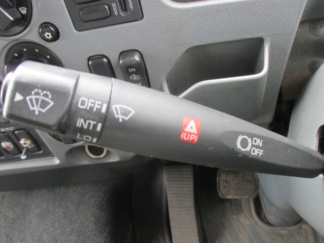 三菱ふそう ファイター 小型 冷蔵冷凍バン TKG-FK64F(7763) 38枚目