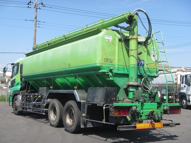 UDトラックス（日産） クオン 大型 粉粒体運搬車 ADG-CW4YL(9668) 3枚目