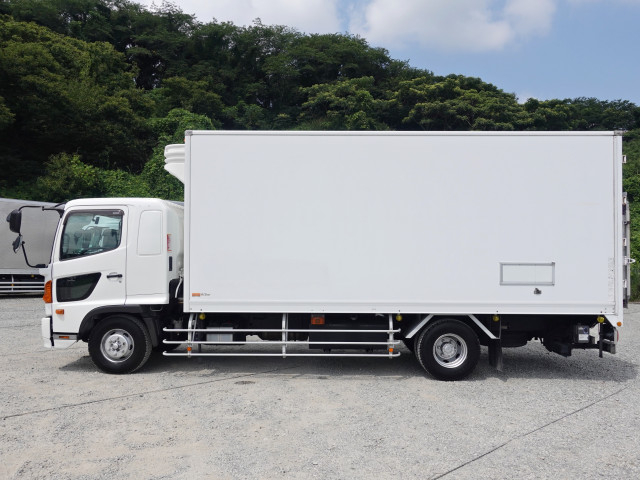 日野 レンジャー 増トン 冷蔵冷凍バン TKG-GD7JKAA(110361) 9枚目