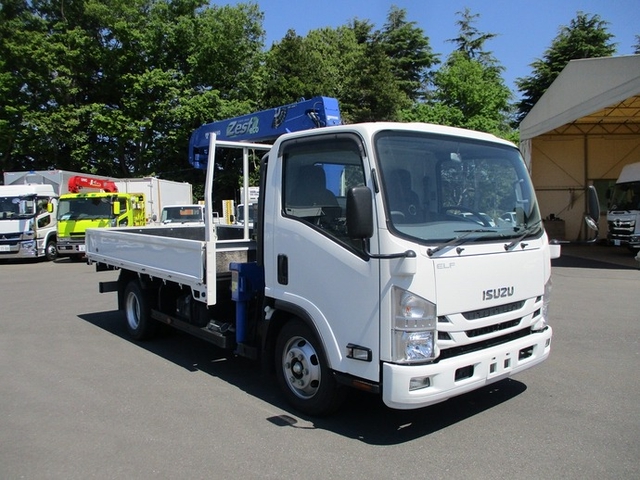いすゞ エルフ 小型 平ボディ（クレーン付） TRG-NPR85AR(9627) 2枚目