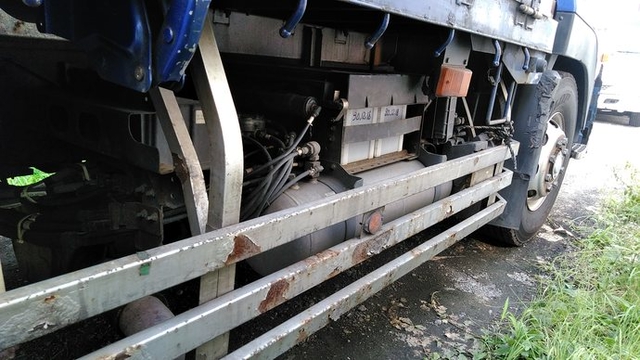 UDトラックス（日産） クオン 大型 平ボディ PKG-CD4ZA(3574) 13枚目