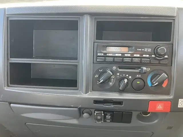 いすゞ エルフ 小型 平ボディ TKG-NLR85AR(108835) 38枚目