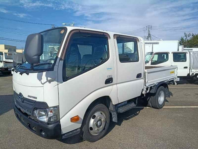 日野 デュトロ 小型 Wキャブ TPG-XZU605M(111937) 1枚目