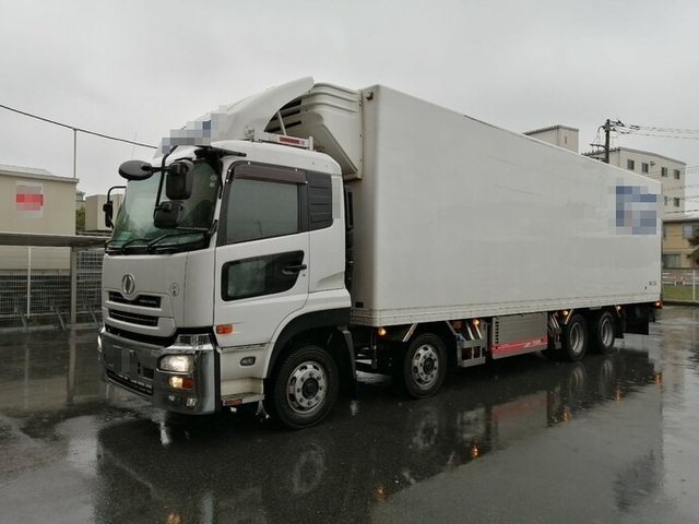 UDトラックス（日産） クオン 大型 冷蔵冷凍バン PKG-CG4ZA(5641) 18枚目