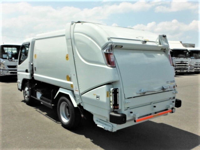三菱ふそう キャンター 小型 塵芥車（プレス式） 2RG-FEAV0(34796) 3枚目