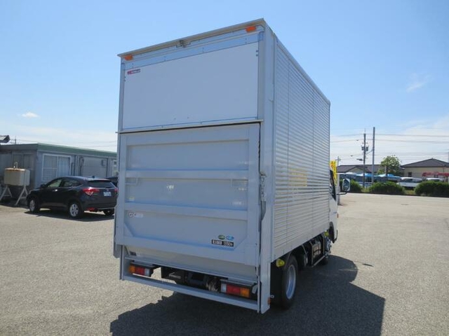 三菱ふそう キャンター 小型 バン 2RG-FBA20(10184) 3枚目