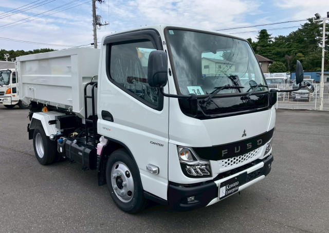 三菱ふそう キャンター 小型 コンテナ専用車 2RG-FBAV0(106563) 4枚目