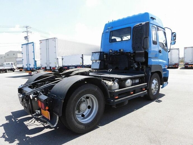 いすゞ ギガ 大型 トラクタ PDG-EXD52D8(11653) 4枚目