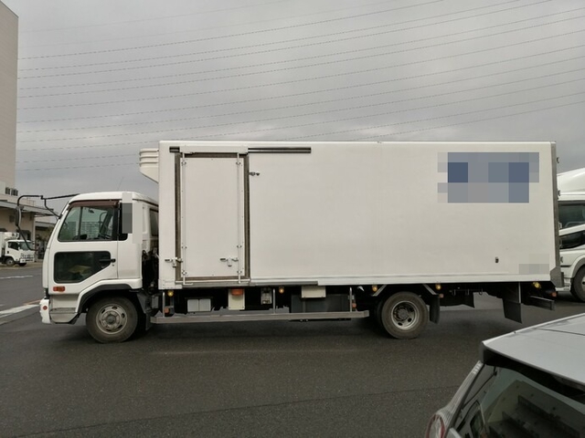 UDトラックス（日産） コンドル 中型 冷蔵冷凍バン PB-MK36A(5519) 18枚目