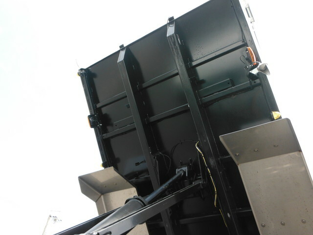 三菱ふそう スーパーグレート 大型 土砂ダンプ 2PG-FV70HX(40141) 6枚目