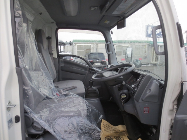 マツダ タイタン 小型 バン TRG-LMR85N(59751) 12枚目