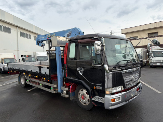 UDトラックス（日産） コンドル 増トン 平ボディ（クレーン付） PB-LK36A(110862) 5枚目