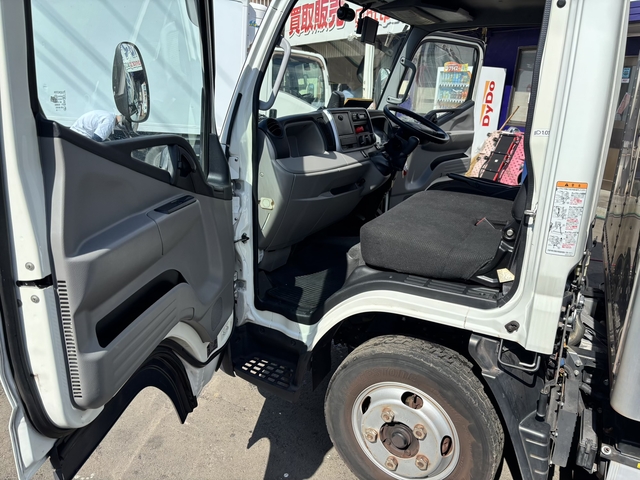 三菱ふそう キャンター 小型 バン 2RG-FBA20(108211) 56枚目