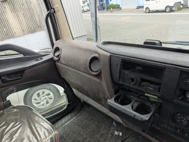 日野 デュトロ 中型 コンテナ専用車 2KG-FC2ABA(108493) 72枚目