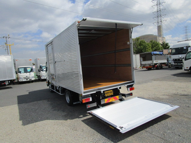日野 デュトロ 小型 Wキャブ 2WG-XZU713N(113690) 11枚目